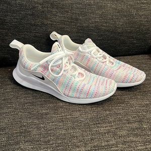 Nike Viale Space Dye size 3 kids